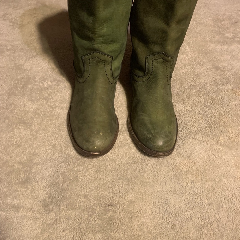 Frye Boots Green Suede Womens Size 8.5 B Western Style